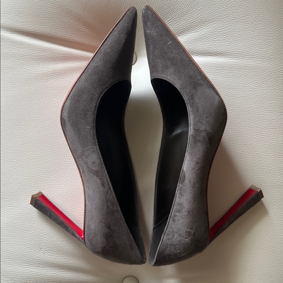 Christian Louboutin Gray Suede and Red Heels, Size 40 (10B) - Picture 3 of 15